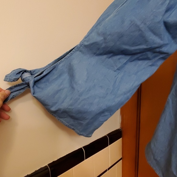 Shirt - Picture 4 of 4